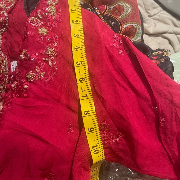 Women dress - Picture 4 of 5